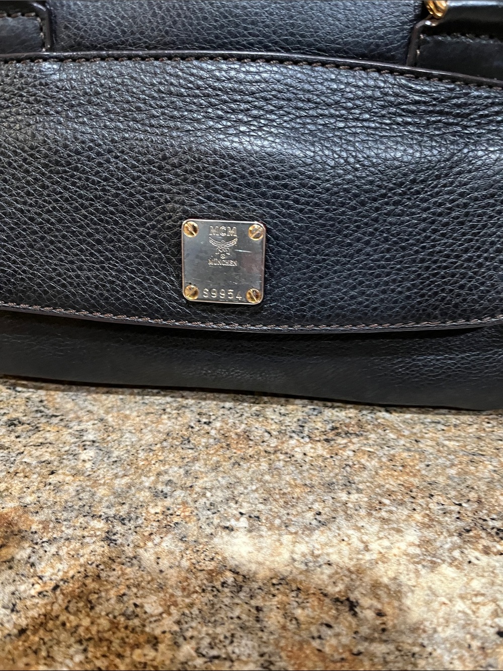 MCM Boston Black leather handbag - Picture 3 of 12